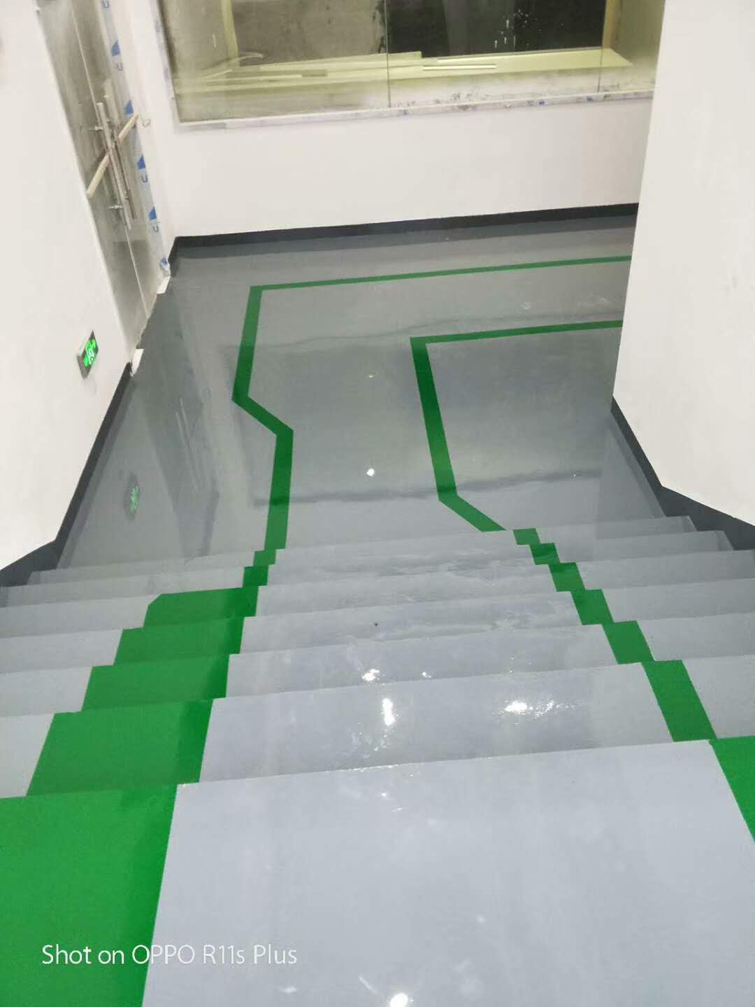 环氧防静电自流平地坪